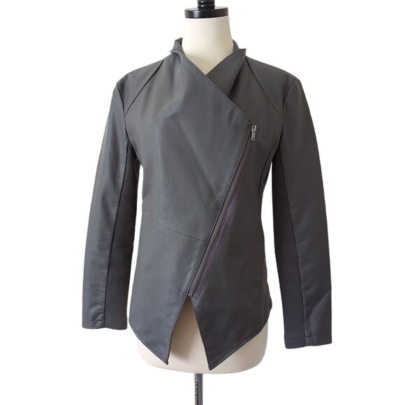 NWT BB Dakota Women's Lander Vegan Leather Gray Jacket XS Knit Undersleeve $104 - Picture 3 of 14